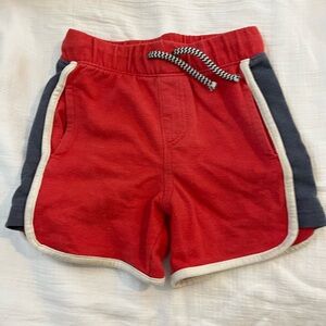 Cute track style shorts with dolphin hem